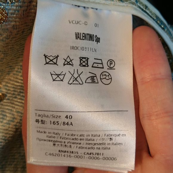 (SOLD) RED Valentino Floral Brocade Jacket - Picture 7 of 8